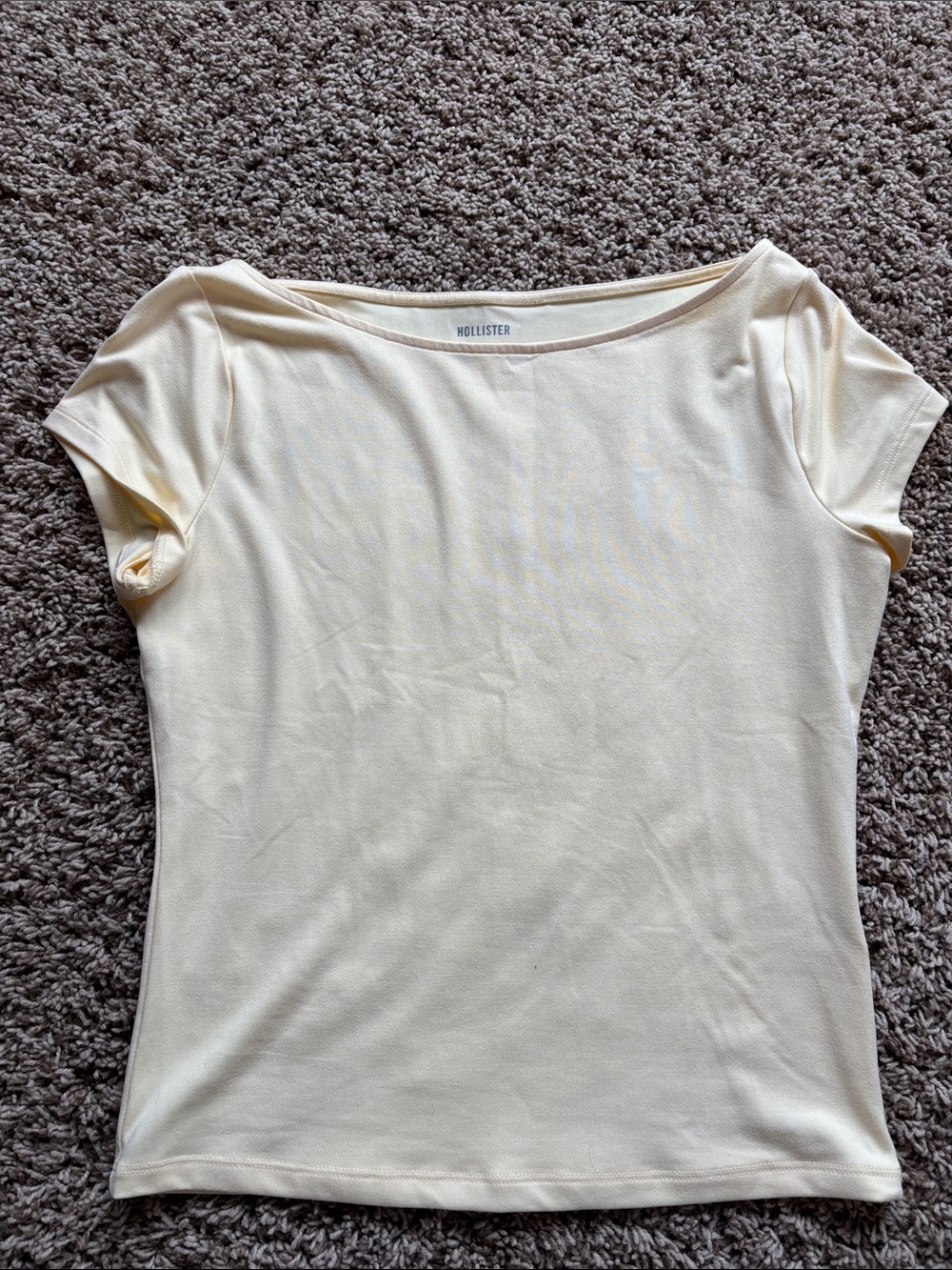 Hollister Women's Butter Yellow Boatneck Short Sleeve Top